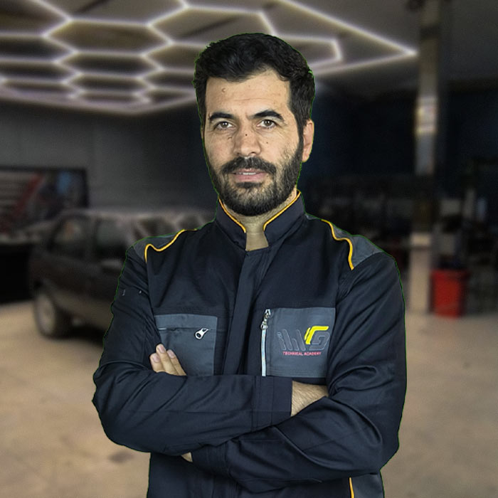 مهندس آذرخزین