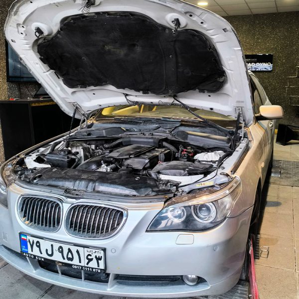 ریمپ روی داینو ماشین bmw در مشهد