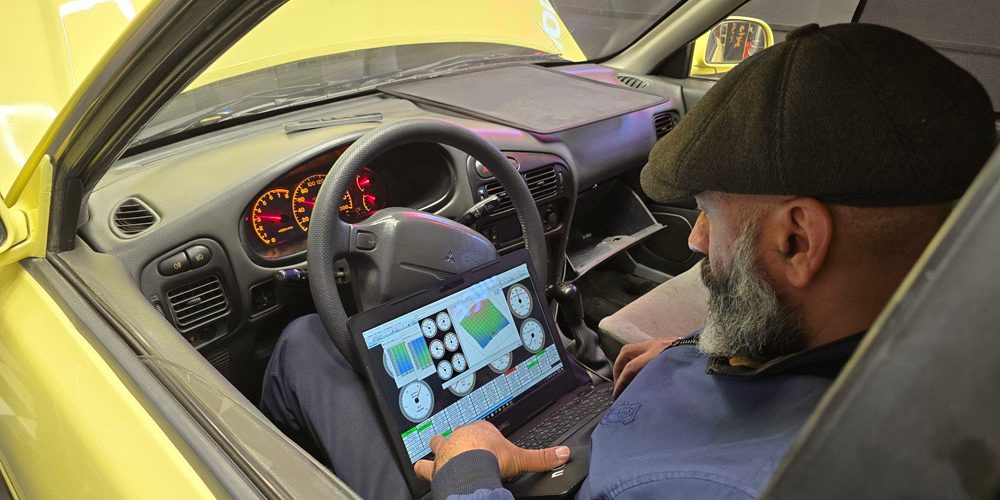 ریمپ تضمینی خودرو در مشهد روی خودرهای کلاسیک و ایرانی